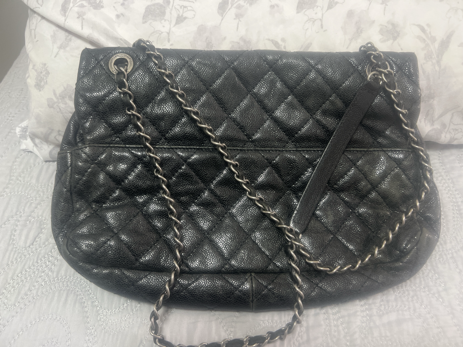 Sac Chanel Classique confie a Turn The Bags pour restauration - photo 1