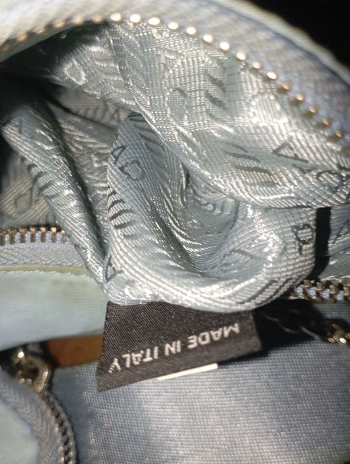Sac Prada Modèle à définir - miniature 3
